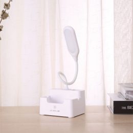 Luminária Articulada de Mesa Multifuncional com Entrada USB RP1276